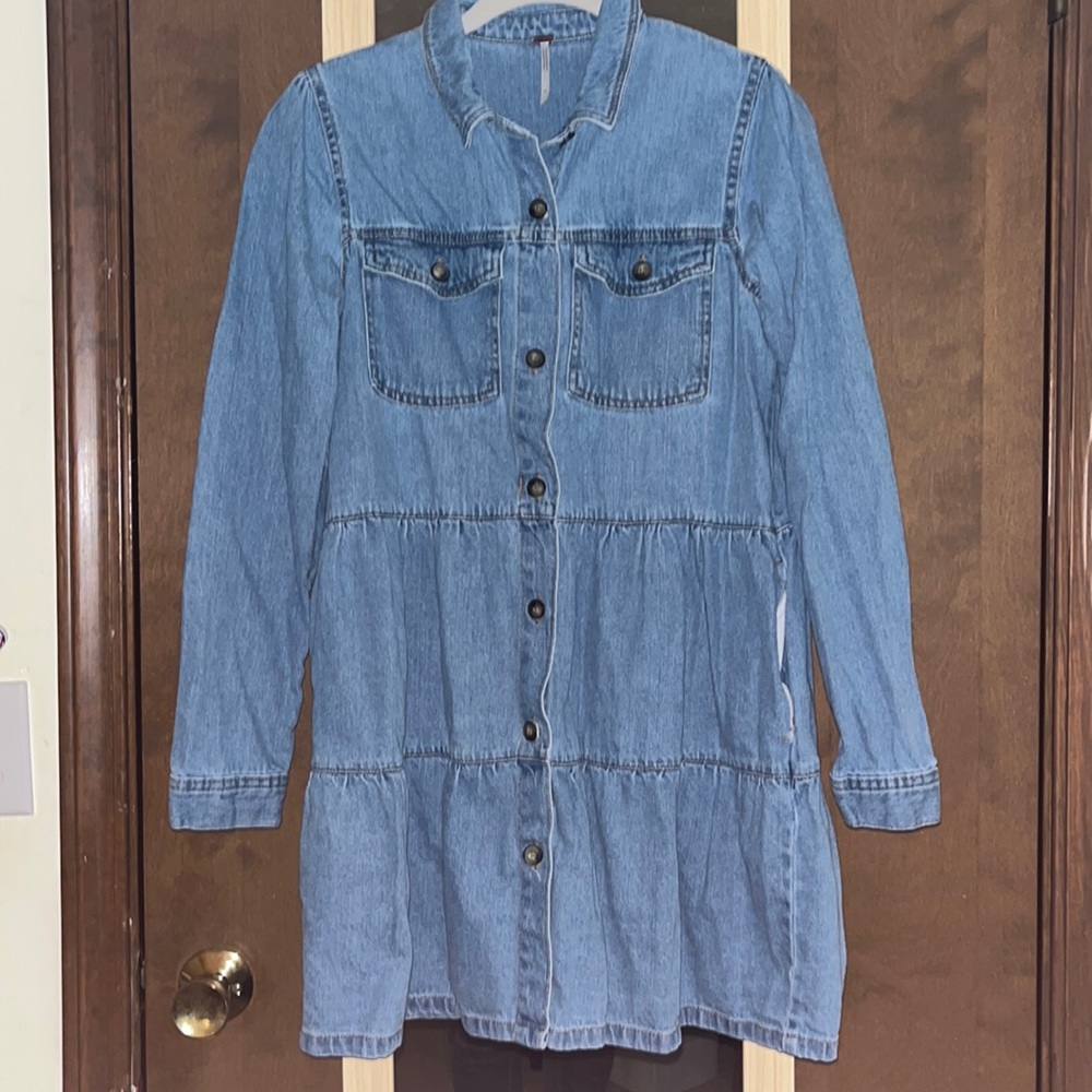 Free people denim shirt dress size medium